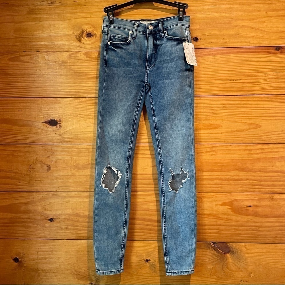 Free People Mid Rise Busted Knee Stretchy Skinny Jeans 24 NWT